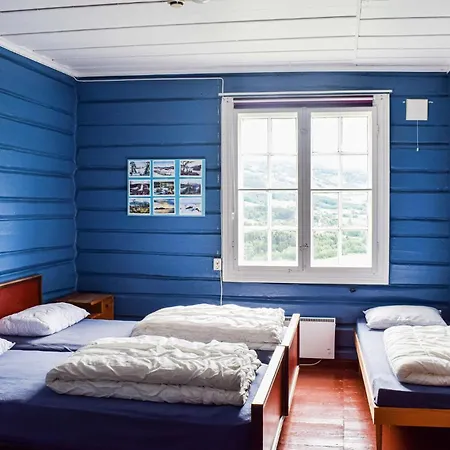 Сasa de vacaciones 10 Bedroom Lovely In Ostre Gausdal *