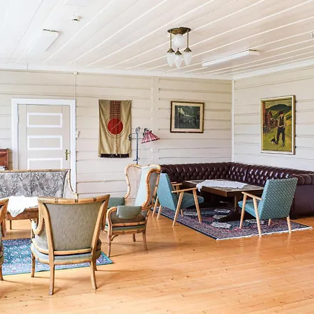 10 Bedroom Lovely In Ostre Gausdal *