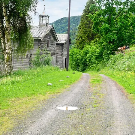 10 Bedroom Lovely In Ostre Gausdal Сasa de vacaciones Vestre Gausdal