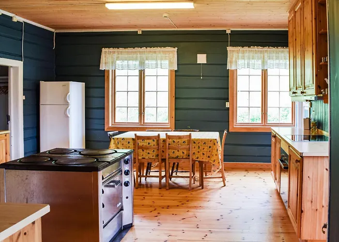 Semesterbostad 10 Bedroom Lovely In Ostre Gausdal *