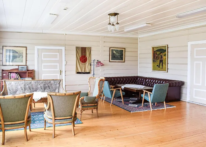 10 Bedroom Lovely In Ostre Gausdal *